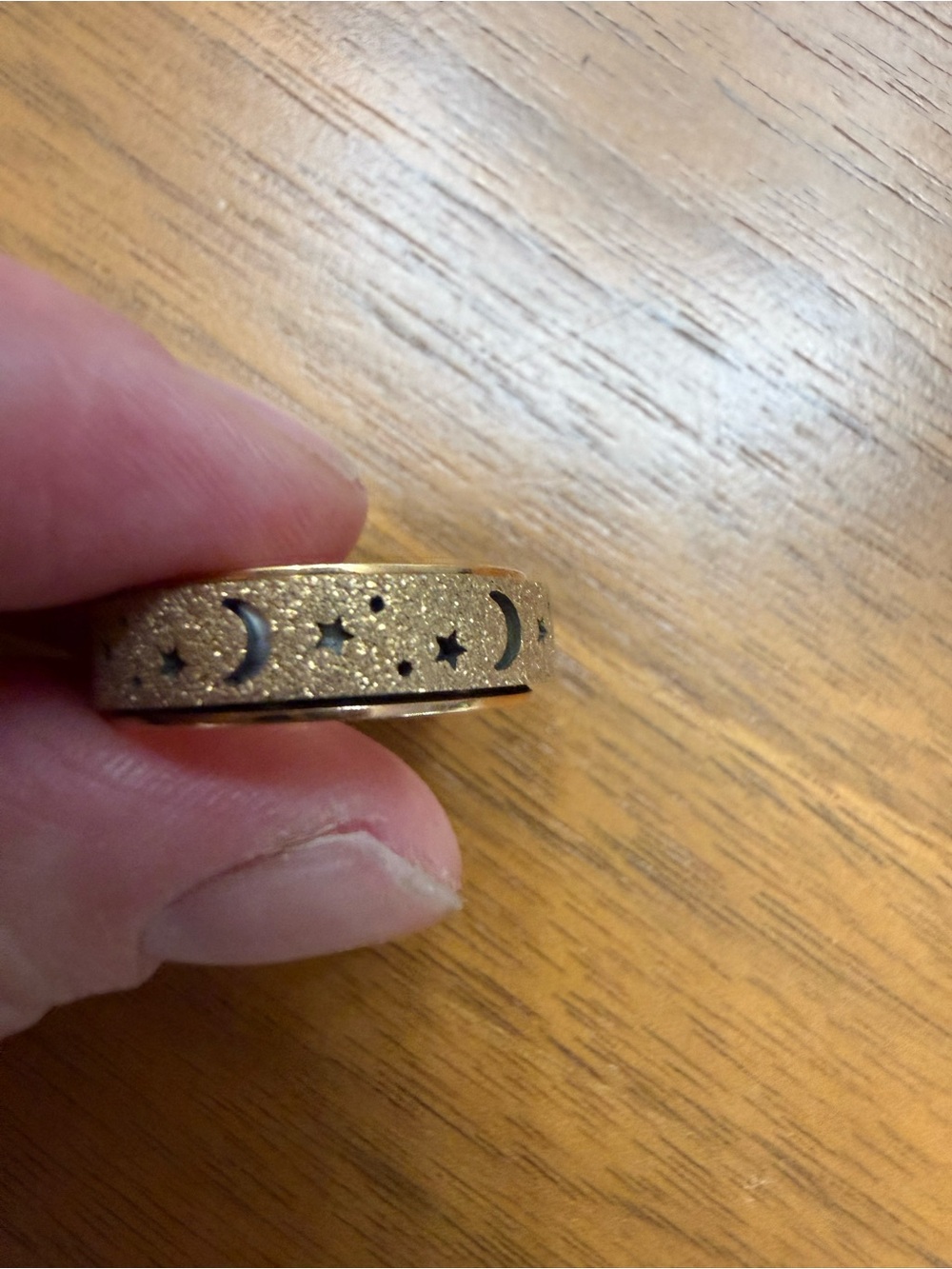 Gold Moon & Star Band Fidget Spinning Ring - Elegant Glitter Finish